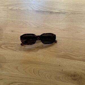 Meller Tortoise Shell Sunglasses